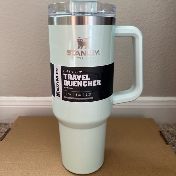 Stanley Adventure 40oz Stainless Steel Quencher Tumbler Spearmint Pearlescent